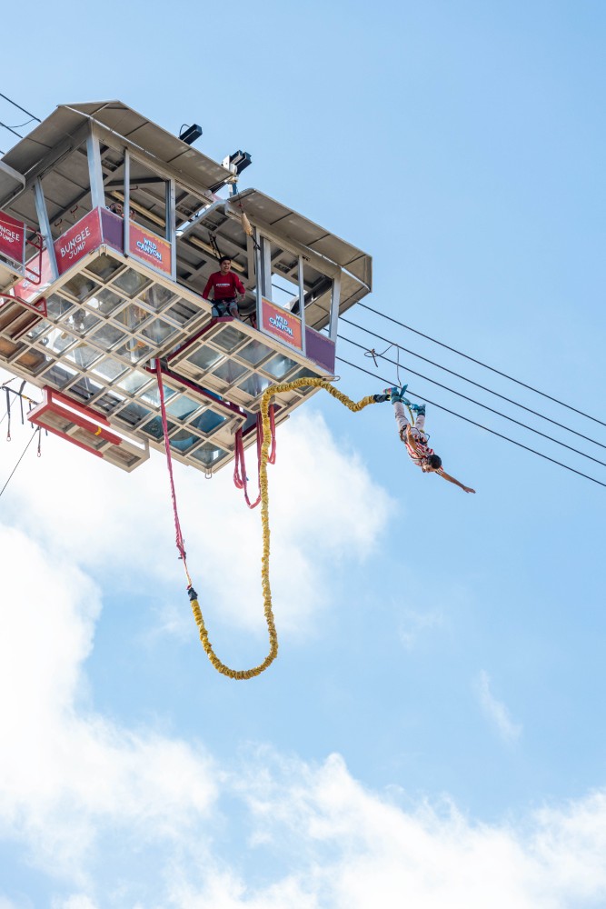 Bungee Jumping